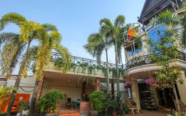 Siem Reap Riverside Hotel