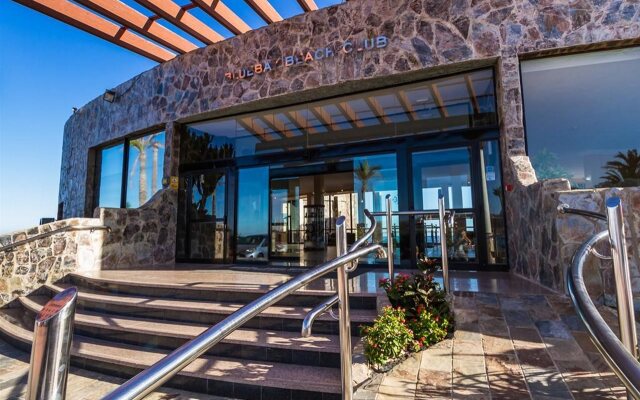 BlueBay Beach Club Aparthotel