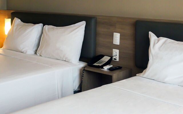 Отель Wyndham Salvador Hangar Aeroporto