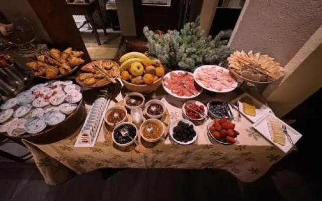 Le Samovar Guest House