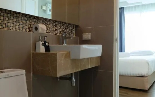 Wisdom Hotel & Residence