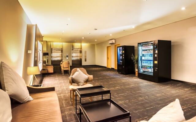 Bassura City Standard Family Room - Lin Pro 7