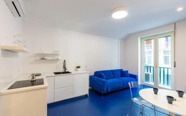 Piazza Municipio Blue Apartment by Wonderful Italy