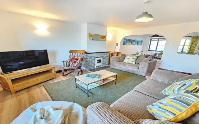 Rockham Bay View - Sleeps 6 Mortehoe