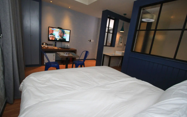 Hound Hotel Changwon Terminal