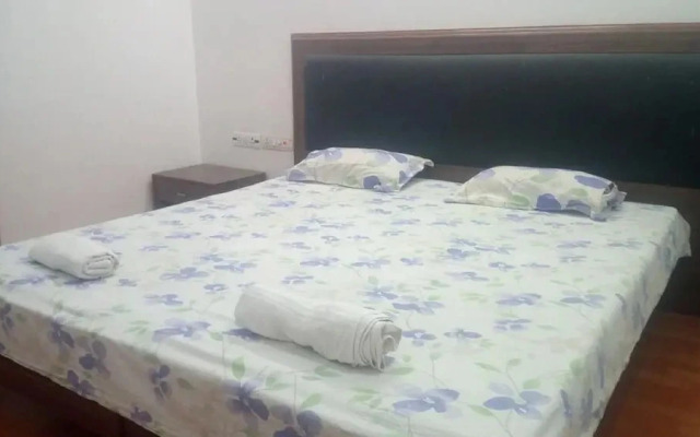 Esan Guest House Varanasi by Goroomgo