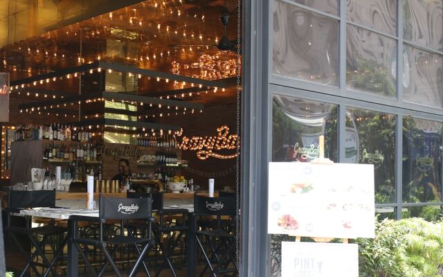 Vortex Suite KLCC by Idaris