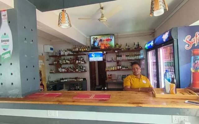 New Coffee Tree Hotel