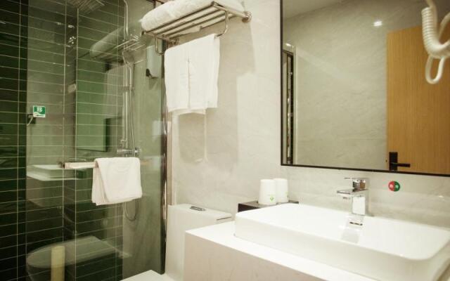 GreenTree Inn Nantong Development Zone Country Gar