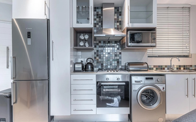 The Apex on Smuts Luxury Apartments