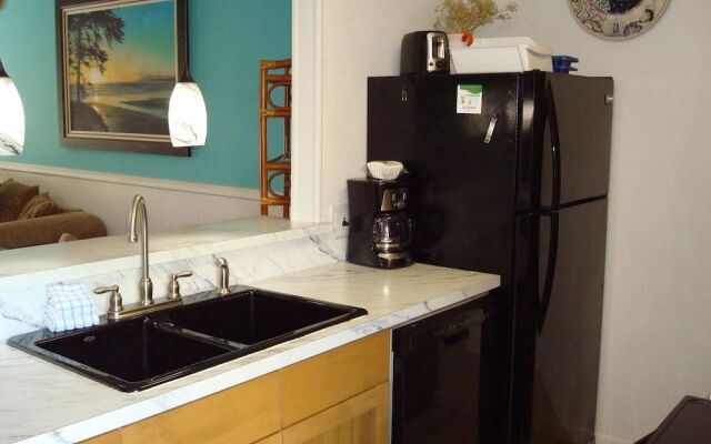 Coastal Nest 207BH