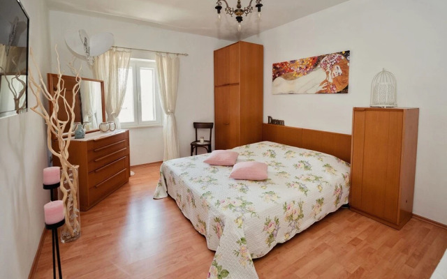 Jasna - Cozy Apartment in a Peaceful Area - A2