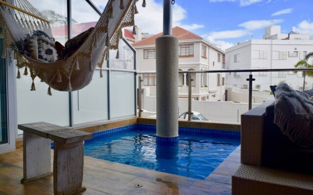 3 Bedroom House in Bantry Bay