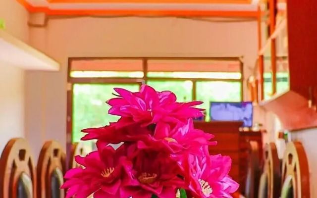 Hotel  Kailash In Lumbini