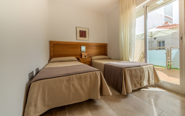 Hotel Apartamentos Loto Conil