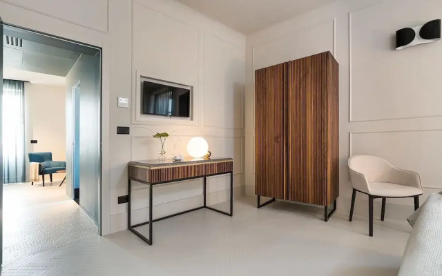 Byssus Suites