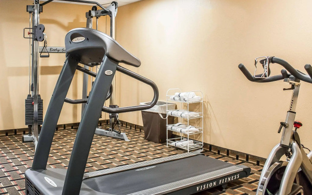 Baymont by Wyndham Scranton Dunmore