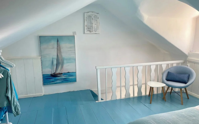 Holiday House Baska Hill