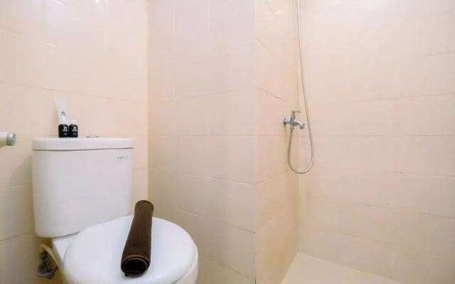Comfort And Homey 2Br At Titanium Square Apartment