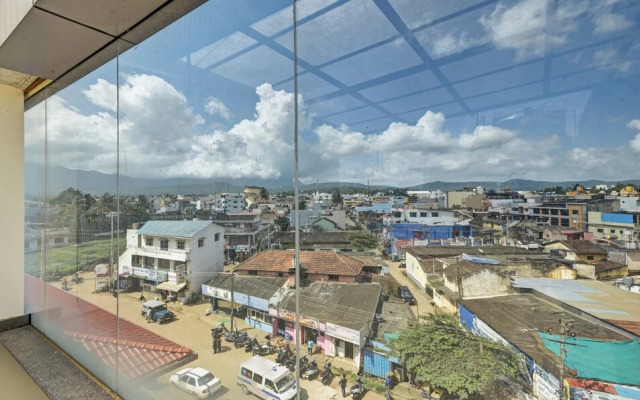 Itsy Hotels Shrey'S Inn Mallandur Road