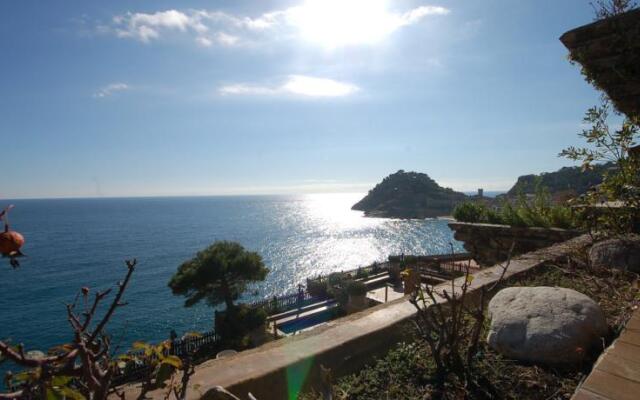 Lets Holidays Tossa de Mar Sa Palma