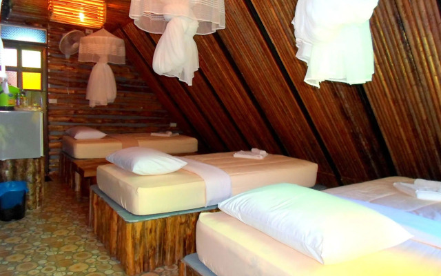 Khao Sok Tree House