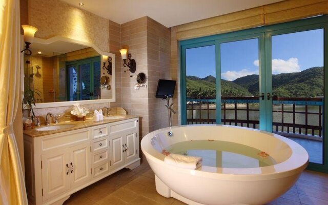 Palm Beach Resort Yalong Bay Sanya