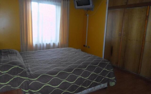 Hostal Fx