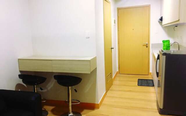 Happy Stay at Trees Residences