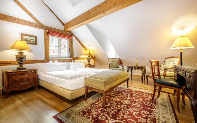 Bohemian Hotel