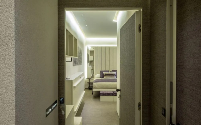 Room 230 Roma Luxury Suites