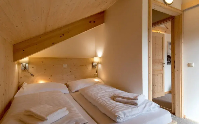 Modern Chalet With Whirlpool