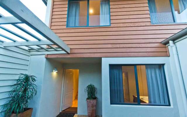 Townhouse 212