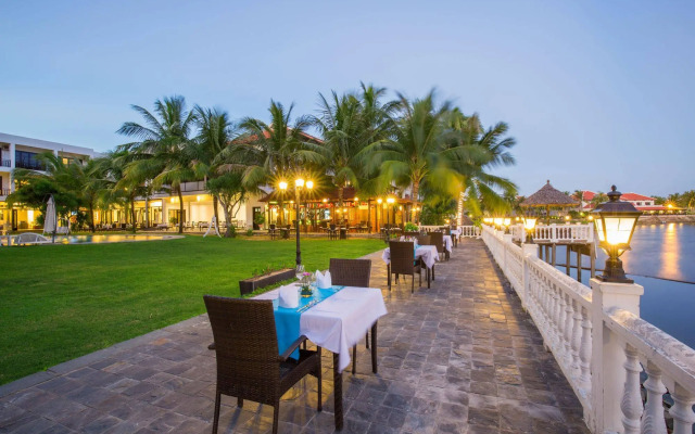 River Beach Resort and Residences