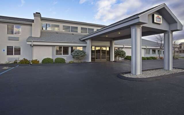 AmericInn by Wyndham Bay City