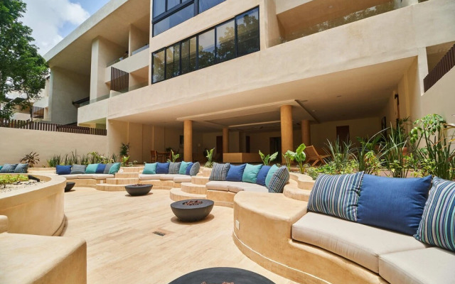 Paramar Viva 217 By Lockey