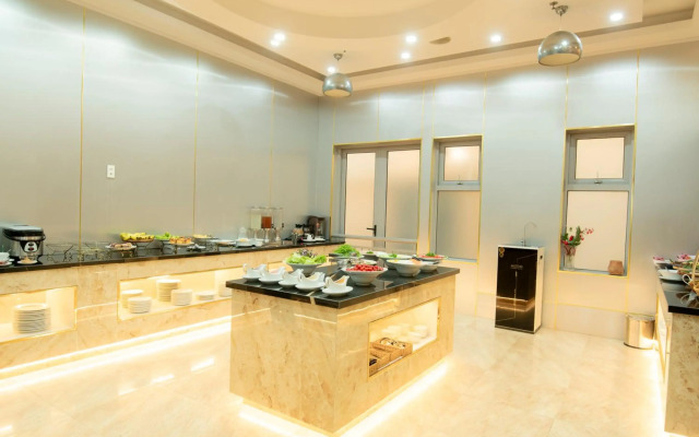Richico Apartments And Hotel