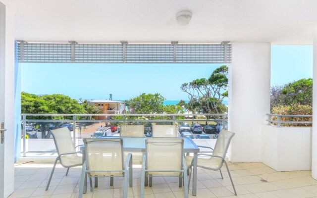 Azura Ocean View Holiday Apartment