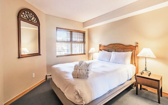 Whistler Vacation Club Lake Placid Lodge - 311