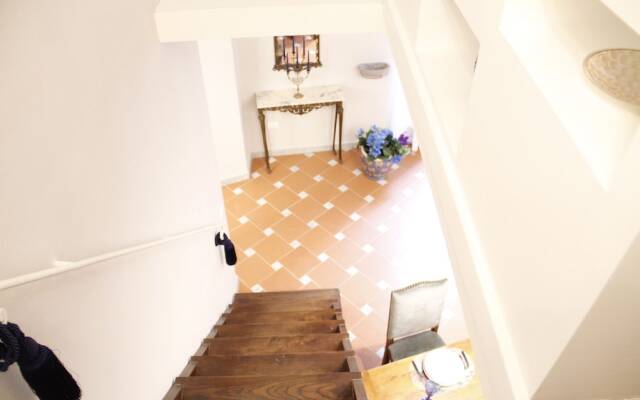 Art Apartment Borgo la Croce