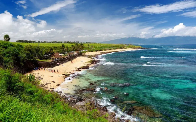 Kuau Plaza Paia Condo with Parking