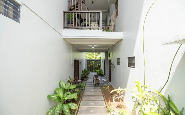 Super OYO 2417 Panen House