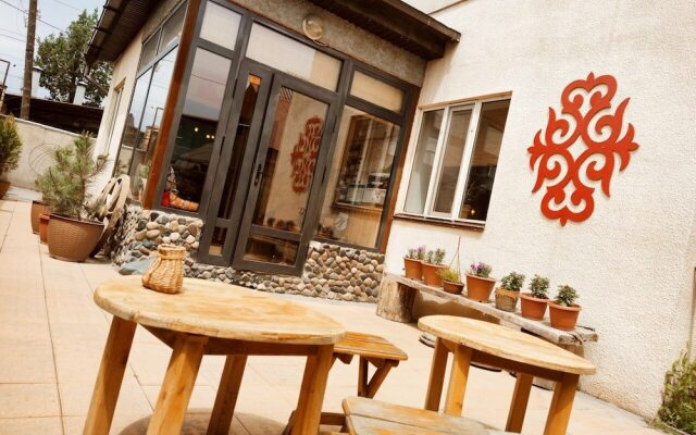 Silkroad Guest house