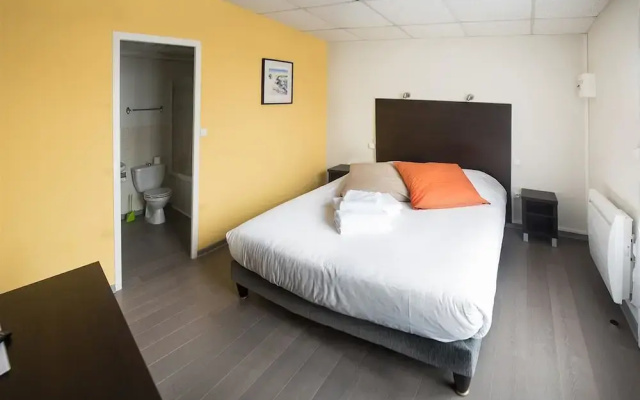 Les Bains Boyardville Hotel Et Restaurant