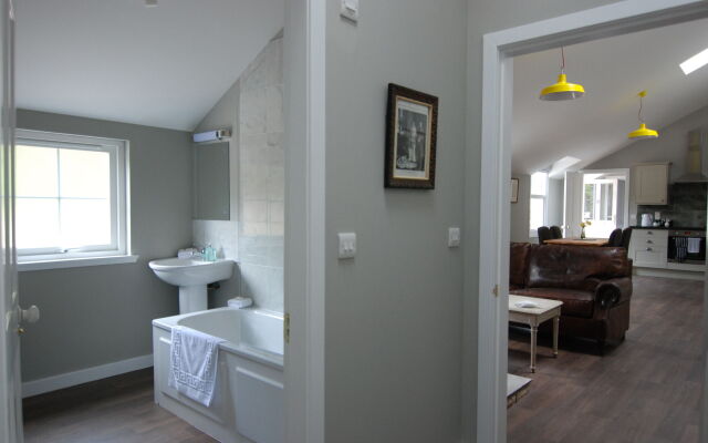 Meikleour Arms Hotel and Restaurant