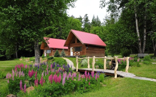 Tweedsmuir Park Lodge