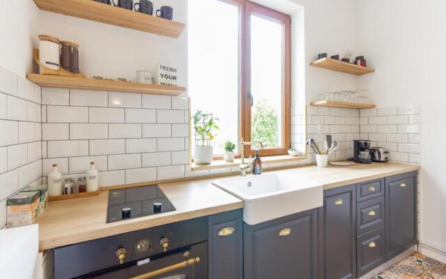 City Chic 3 Bedroom Apartment