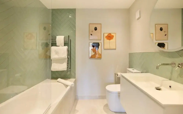 The Roehampton Place - Elegant 5bdr House With Garden + Parking