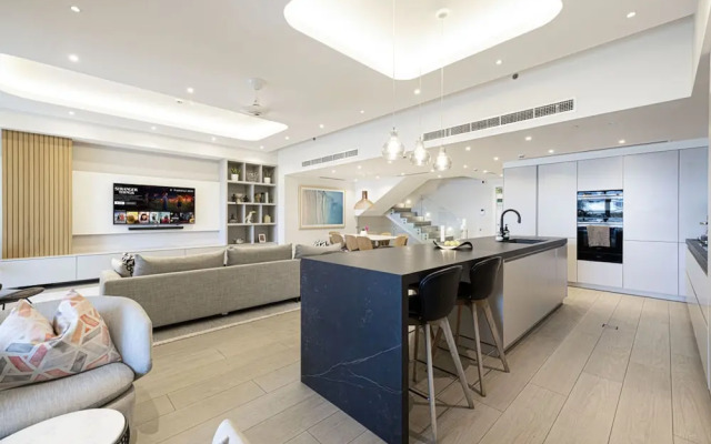 Palm Jumeirah 3 Beds Townhouse With Atlantis Views