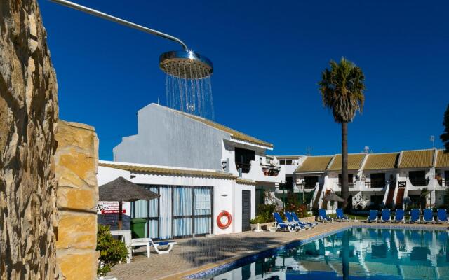 C06 - Porto De Mos 3 Bed Townhouse